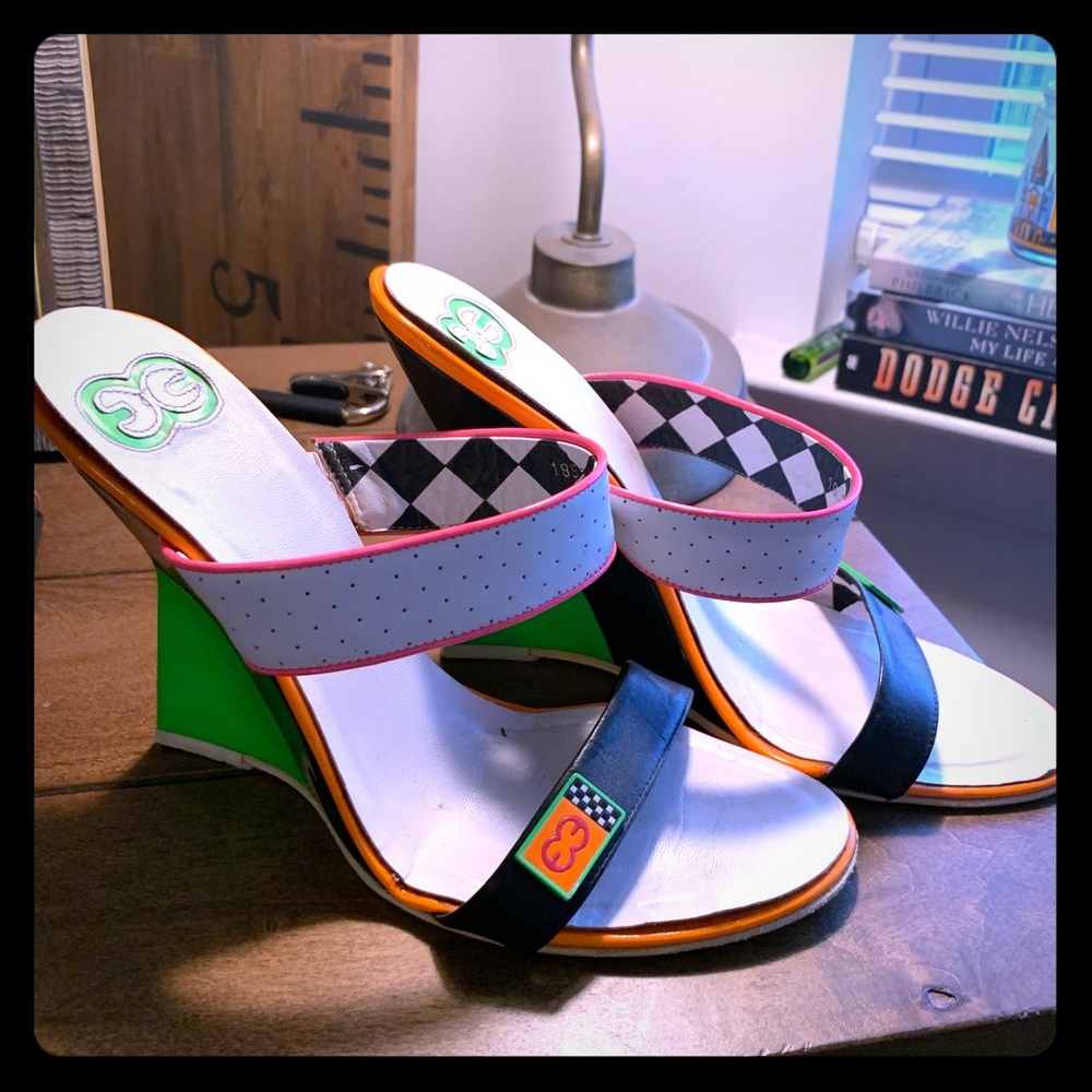 Escada Wedges.